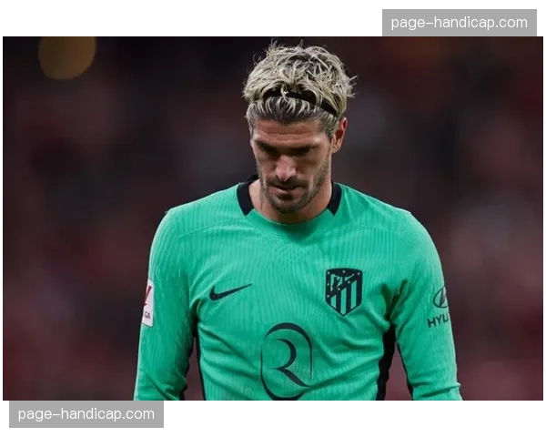 马竞对阵皇家社会,西蒙尼的5-3-2将面临久保建英领衔的4-3-3冲击 马竞对阵皇家社会,西蒙尼的5-3-2将面临久保建英领衔的4-3-3冲击