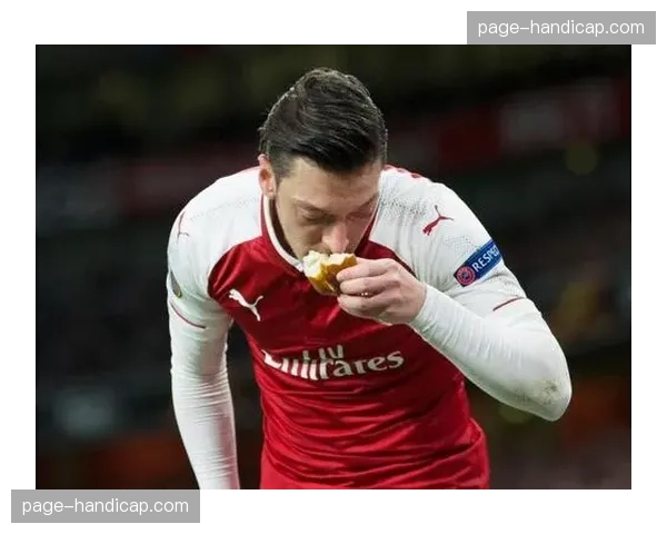 马竞vs塞维利亚因球迷投掷杂物中断15分钟,主裁警告可能腰斩 马竞vs塞维利亚因球迷投掷杂物中断15分钟,主裁警告可能腰斩